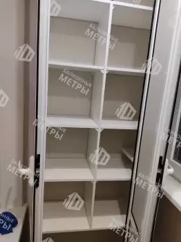 Установка на балконе трёх шкафов Установка на балконе трёх шкафов